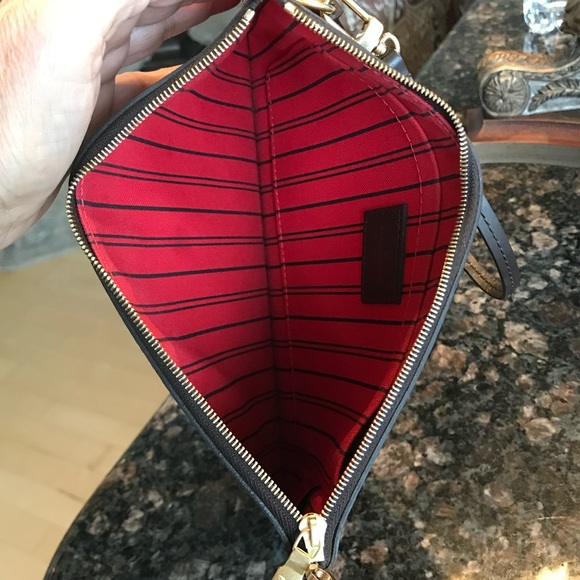 Sold!❤️   Louis Vuitton Neverfull Pouch Mm GM  Damier Ebene w/Crossbody Hardware - Picture 13 of 16